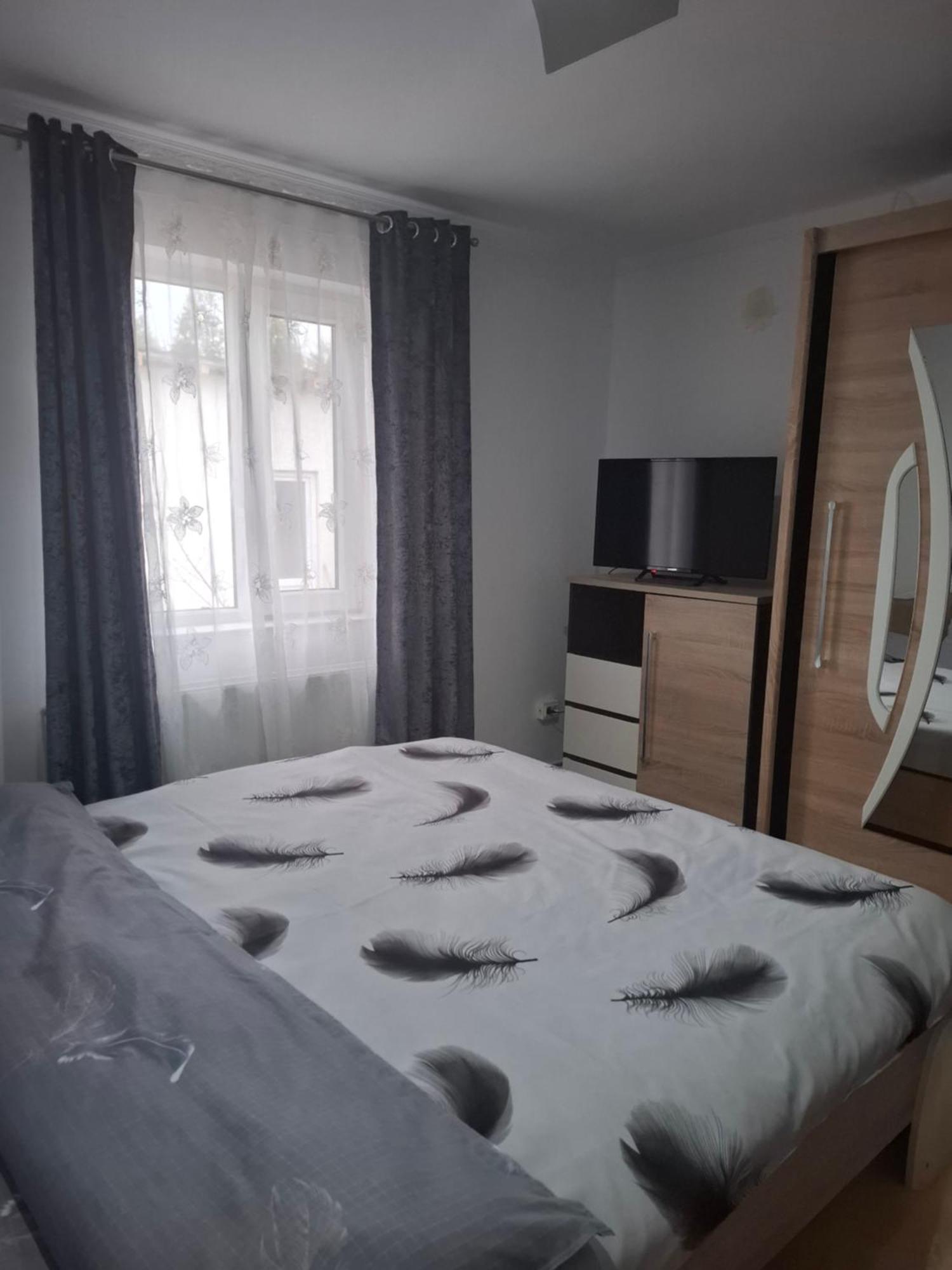 La Dede Hotel Calafat Bagian luar foto