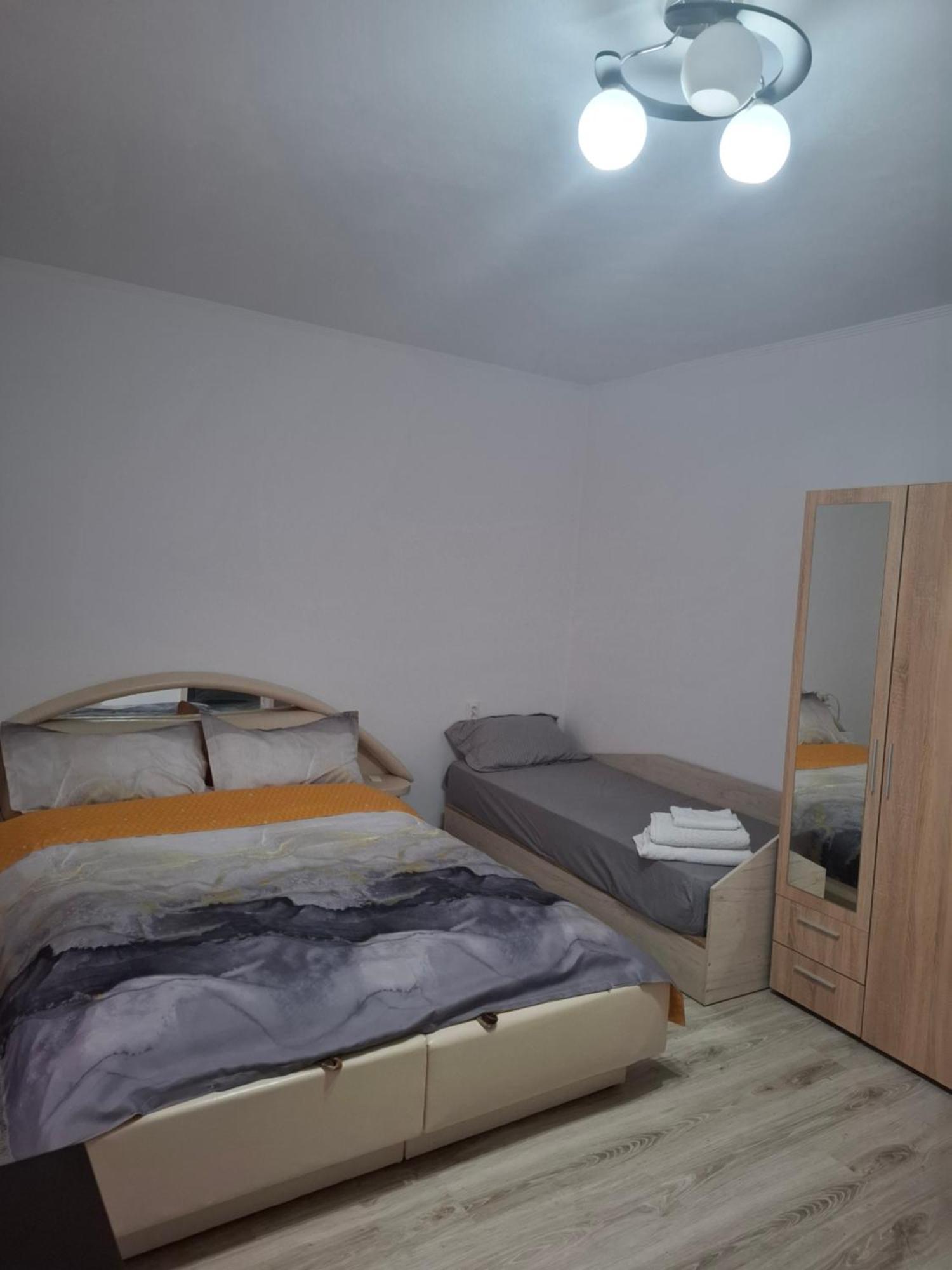 La Dede Hotel Calafat Bagian luar foto